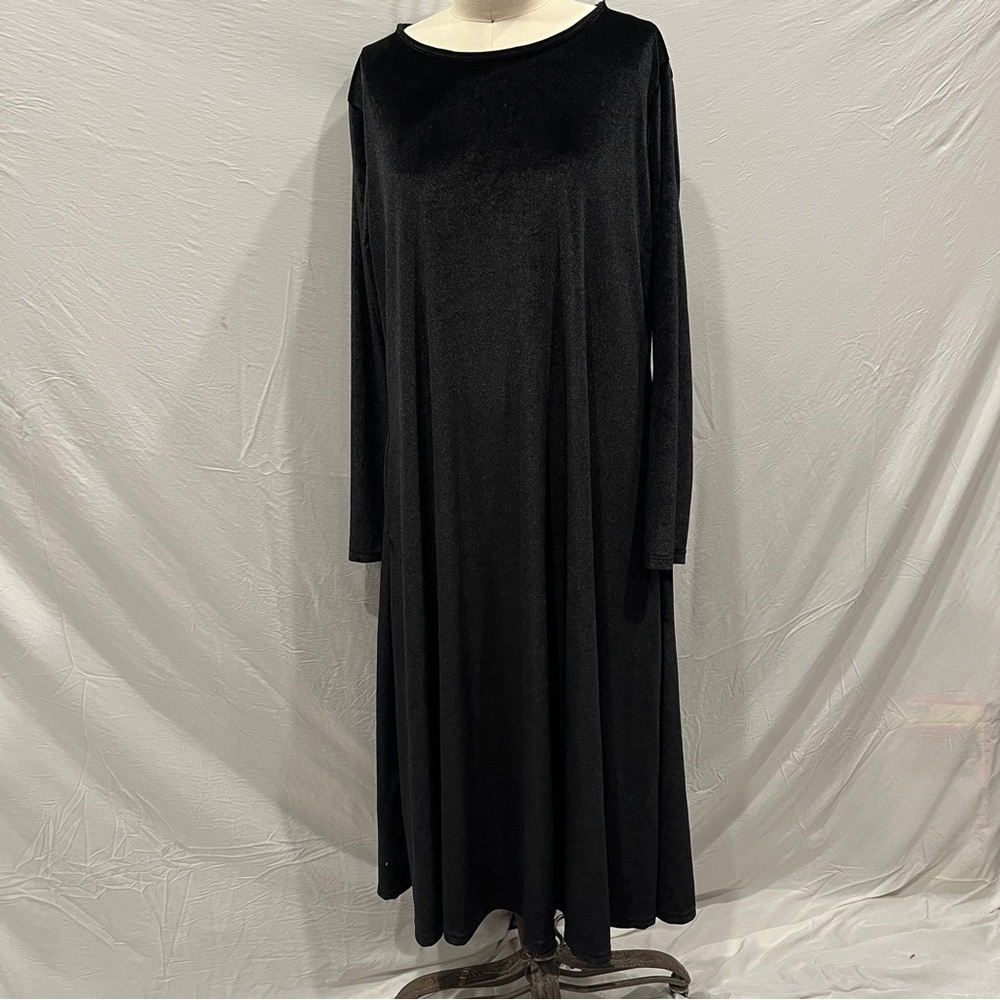 Black A-Line Long Sleeve Cocktail Dress